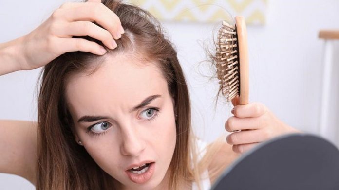 مهمترین دلایل ریزش مو چیست؟